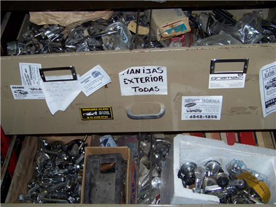 Repuesto Manijas Cerraduras Chevy y Chevrolet 400, Opel