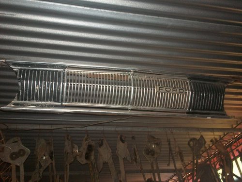 Repuesto Parrilla Falcon